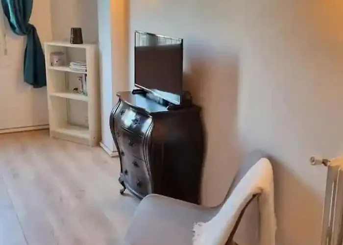 Cozy Flat 2 Min From Monaco شقة