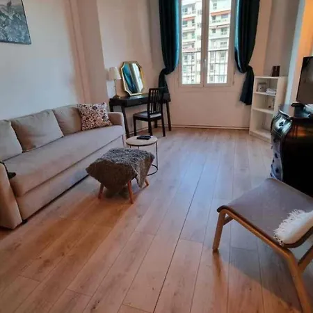 Cozy Flat 2 Min From Monaco